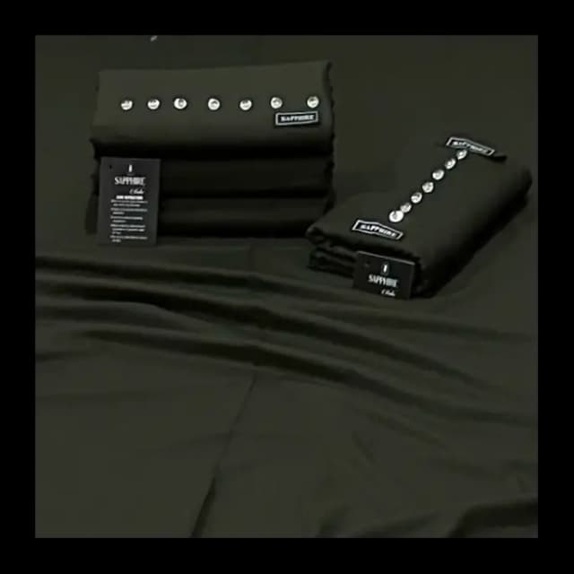 Brand: Sapphire